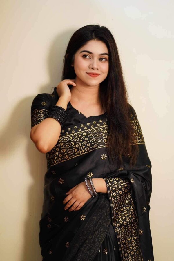 বধুয়া বেনারসি শাড়ি <কালো> কোড নং - ২৮০ - Image 4