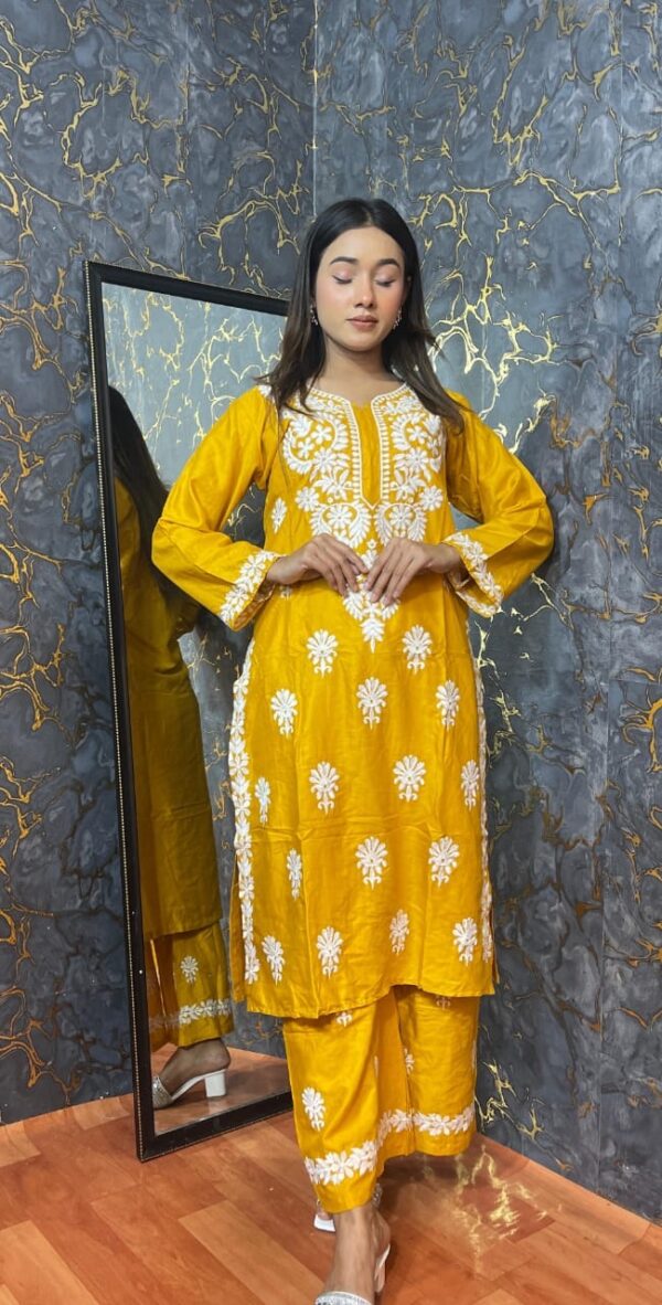 Lakhnou Embroidered 2-Piece Set – Premium Chinese Linen Fabrics BL-Y3 - Image 3