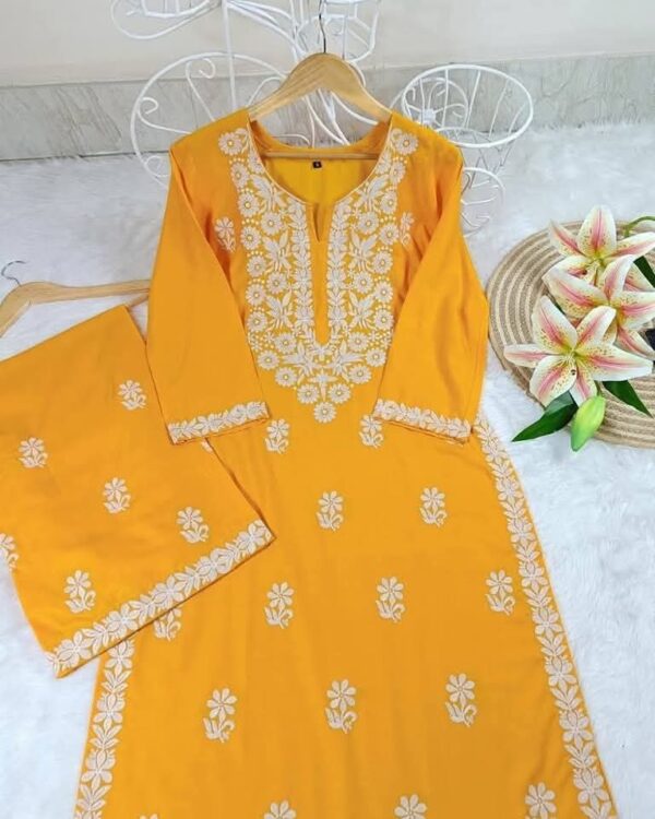 Lakhnou Embroidered 2-Piece Set – Premium Chinese Linen Fabrics BL-Y3