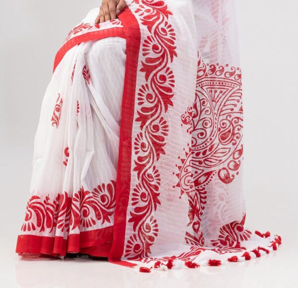 Elegant Red & White Screen Print Saree – Soft Cotton Silk Touch - Image 4
