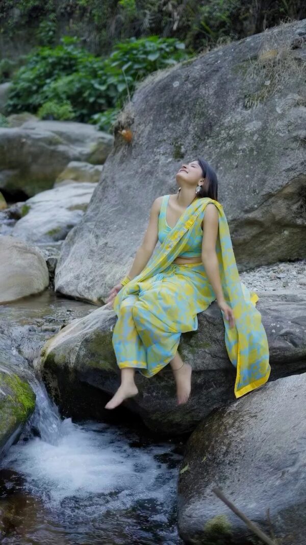রোদবালিকা | Rodobalika – The Saree That Smiles in Sunshine - Image 5