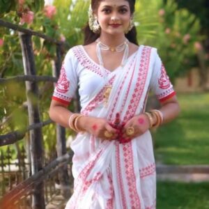 Pujo special read and white scrint prnt saree