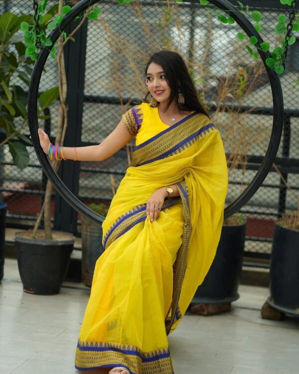 Tangail Nakshi Par Saree - Image 2