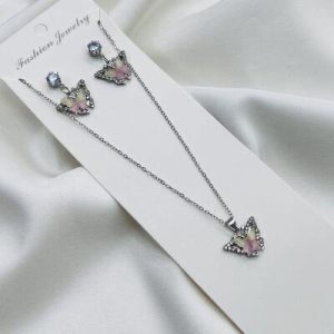 Butterfly Pendant Necklace & Earrings Set with Rhinestone Accents – Fashion Jewelry for Parties & Gifting